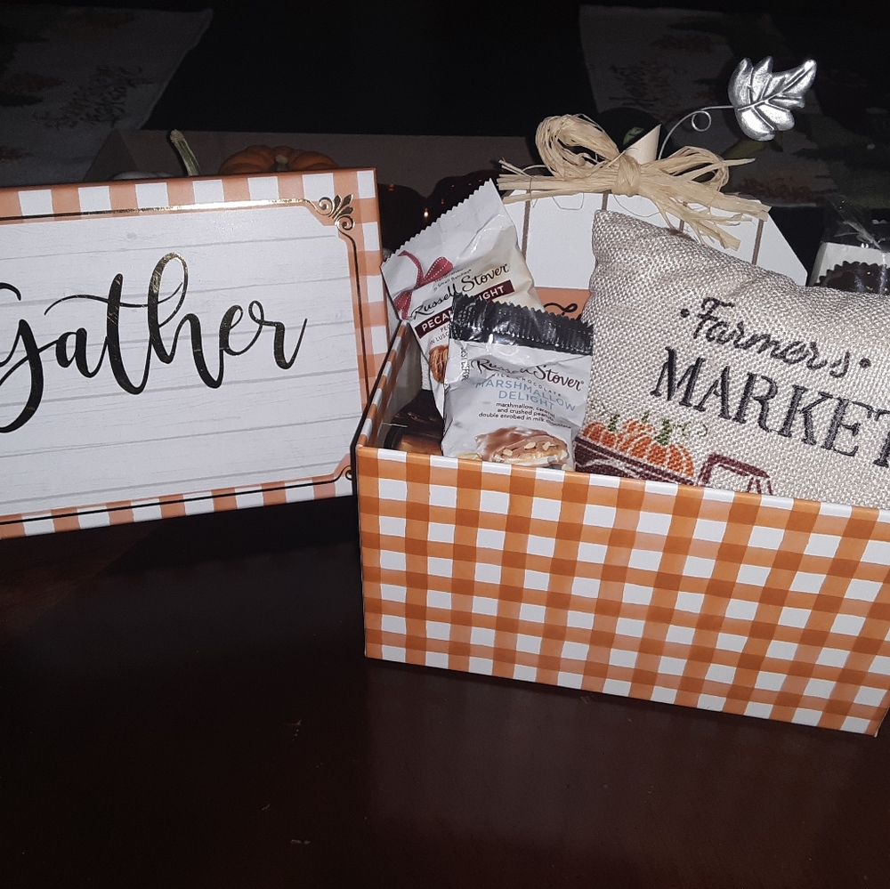 Fall gift box